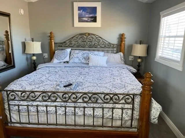 Holiday home The Wild Toro The Wild West 40 Homestead Cane Beds